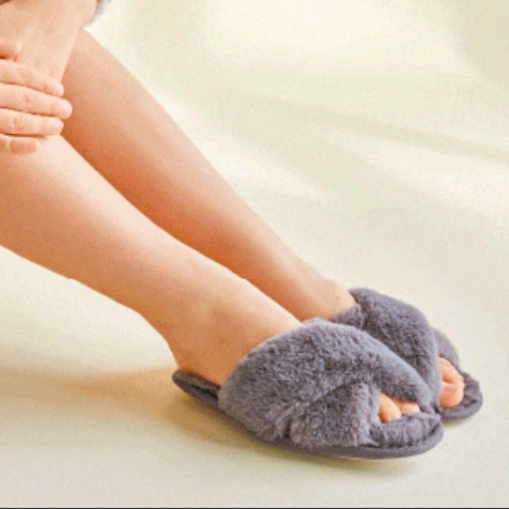 Cozy slippers 